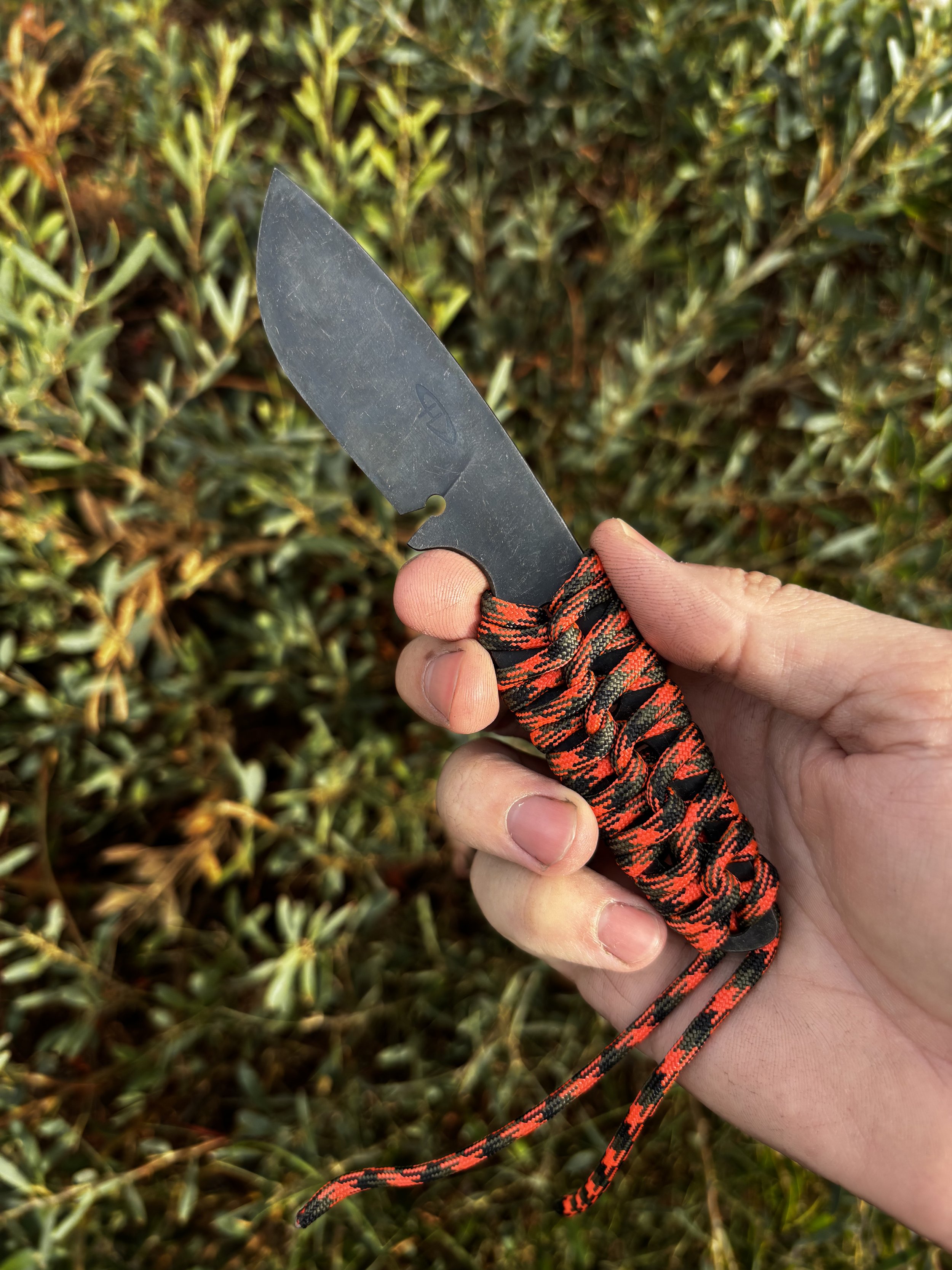Scalpel with Orange and Black Paracord-1.jpeg