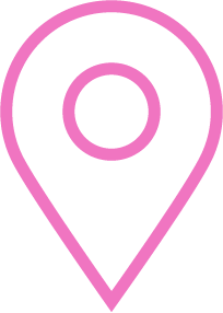 Symbole de localisation en forme de pointeur, rose sur fond noir.