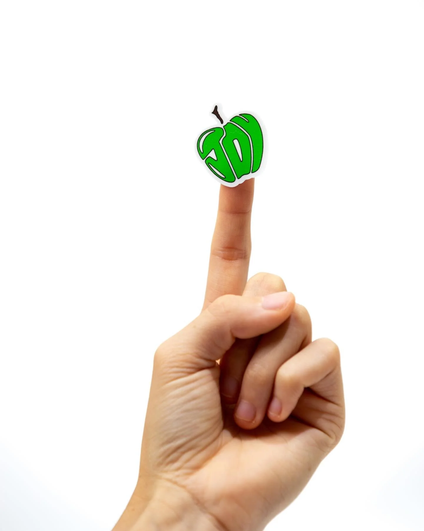 &ldquo;You make known to me the path of life; in your presence there is fullness of joy; at your right hand are pleasures forevermore.&rdquo;
‭‭Psalm‬ ‭16‬:‭11‬ ‭ESV‬‬ 🍏🤍