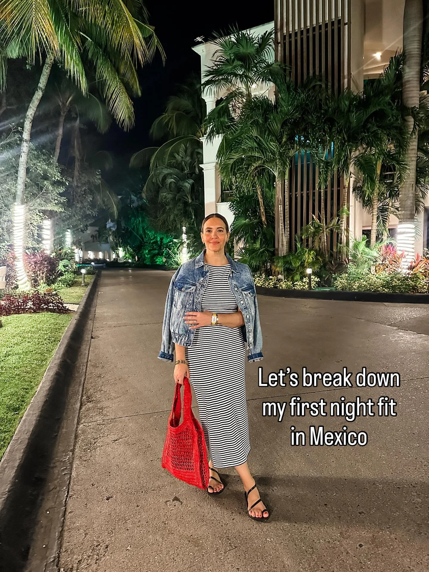 If only every day could have this perfect weather. Our first day in Mexico was 🙌🏻🙌🏻 🌴

Comment OUTFIT to shop my look 🥰