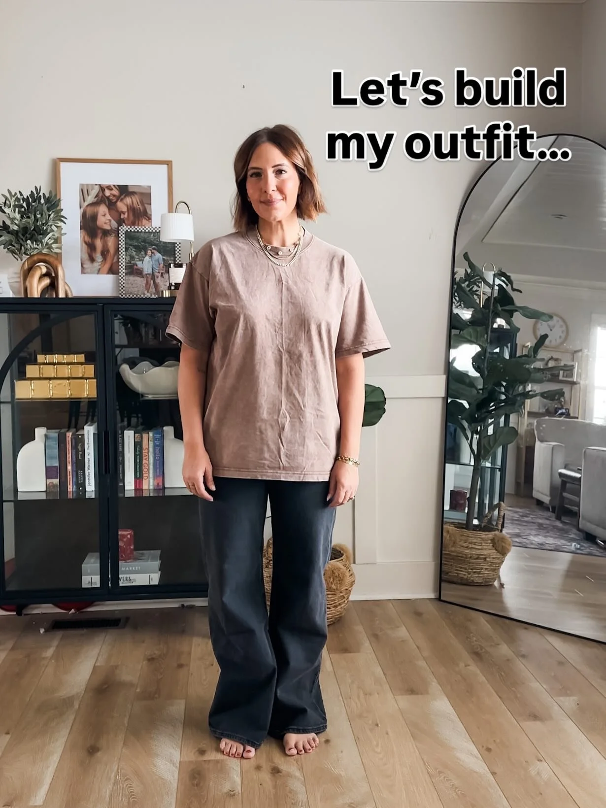 A fun little peek into the step by step process to go from wearing to ✨styling✨

Comment STYLE to shop my whole look-the oversized tee comes in a 3 pack and is perf!