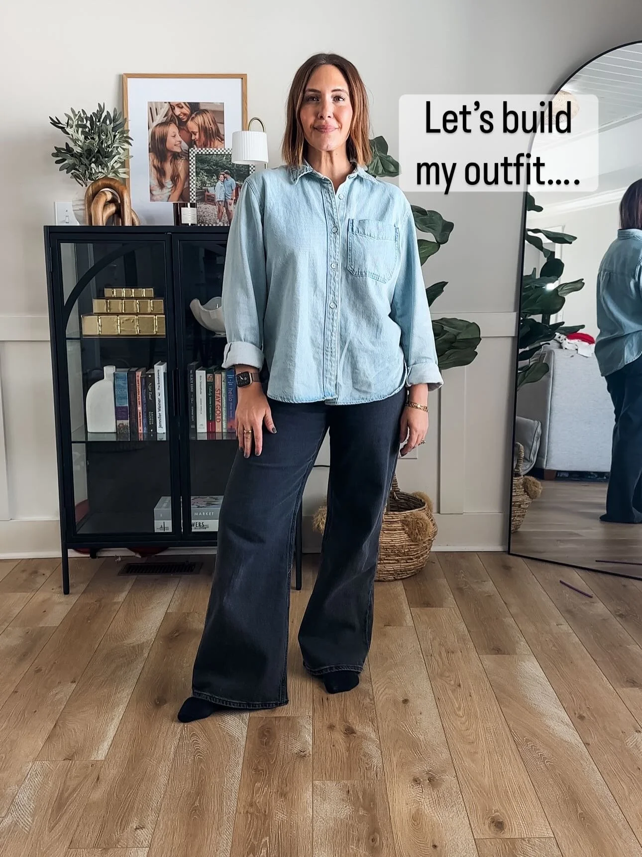 Taking some black denim for a spin today&hellip;build my outfit with me! 

Comment DENIM to have a shoppable link sent to your DM 🥰