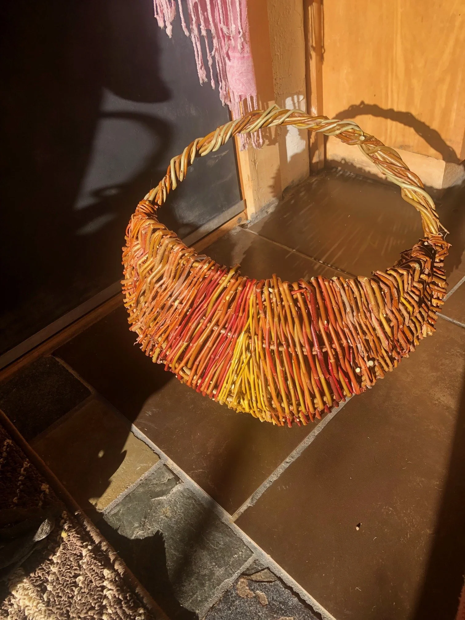 Large Foraging Basket - Fresh Red Willow