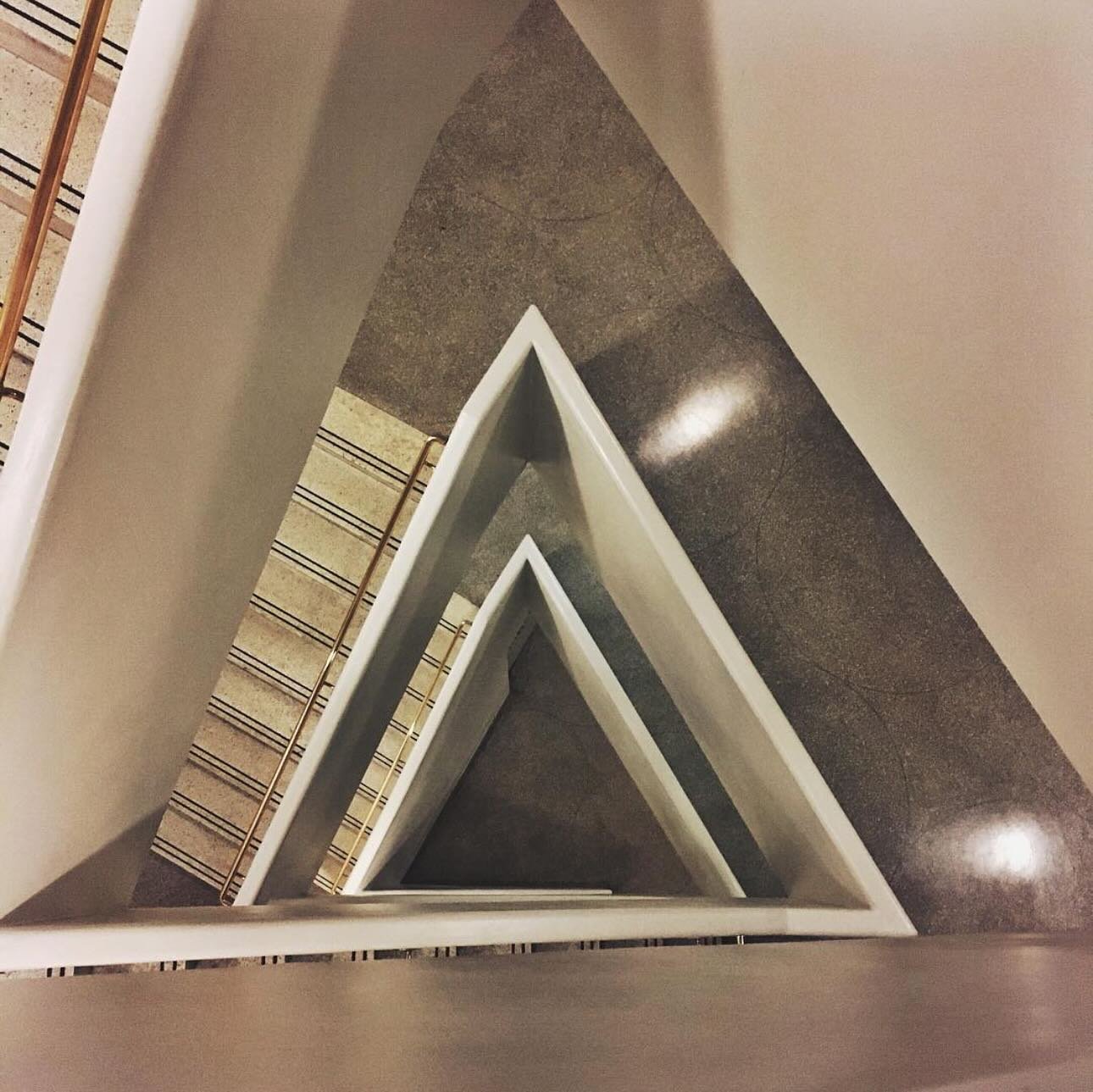 Revamping the site and discovered a blast from the past. What do you 🤔?
-
-
-
#shotoniphone #artistic #geometric