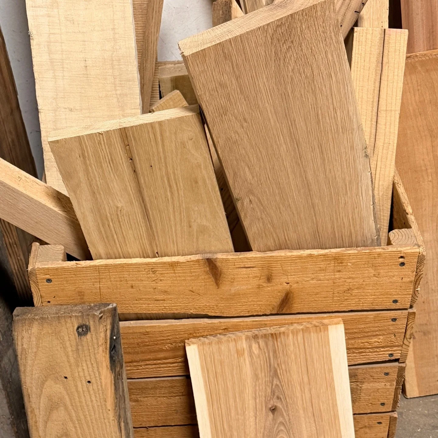 Every scrap has potential. This is what a working shop looks like with scraps from project ready for a second life. White oak, walnut, cherry, red oak and more. We sell scraps. Stop by any time to see what we have on hand. 

#woodscraps #cutoffs #sho