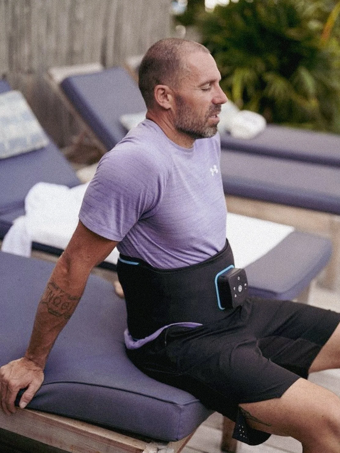 ✨ New wellness essential in St Barth ✨

Whether you&rsquo;re dealing with muscle fatigue, tension, or just need to unwind after a long flight or workout &mdash; the RecoveryTherm Back is your new go-to.

Combining heat therapy and targeted vibration,