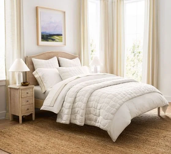 Cloud Handcrafted Cotton/Linen Quil