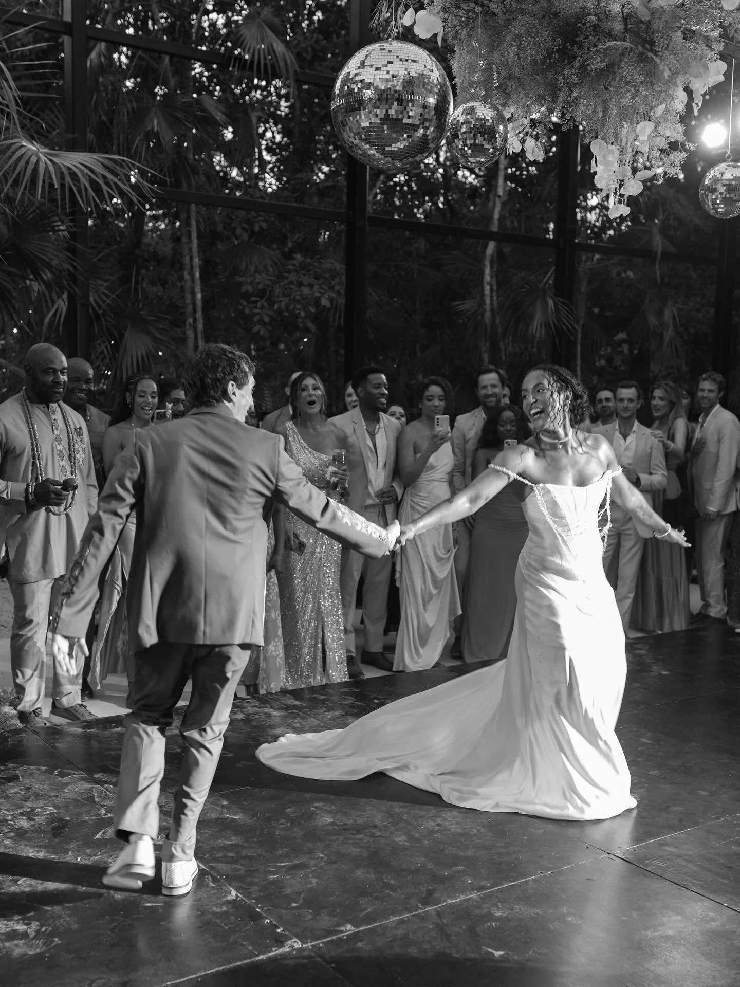 We&rsquo;re grateful to the newlyweds Tiana &amp; Brandon for trusting us with bringing the music to their big day at @kimatulum. Their first dance song by Sonny &amp; Cher says it all, &ldquo;I got you, babe.&rdquo; 🎶 

Big thanks to @theeventeur b
