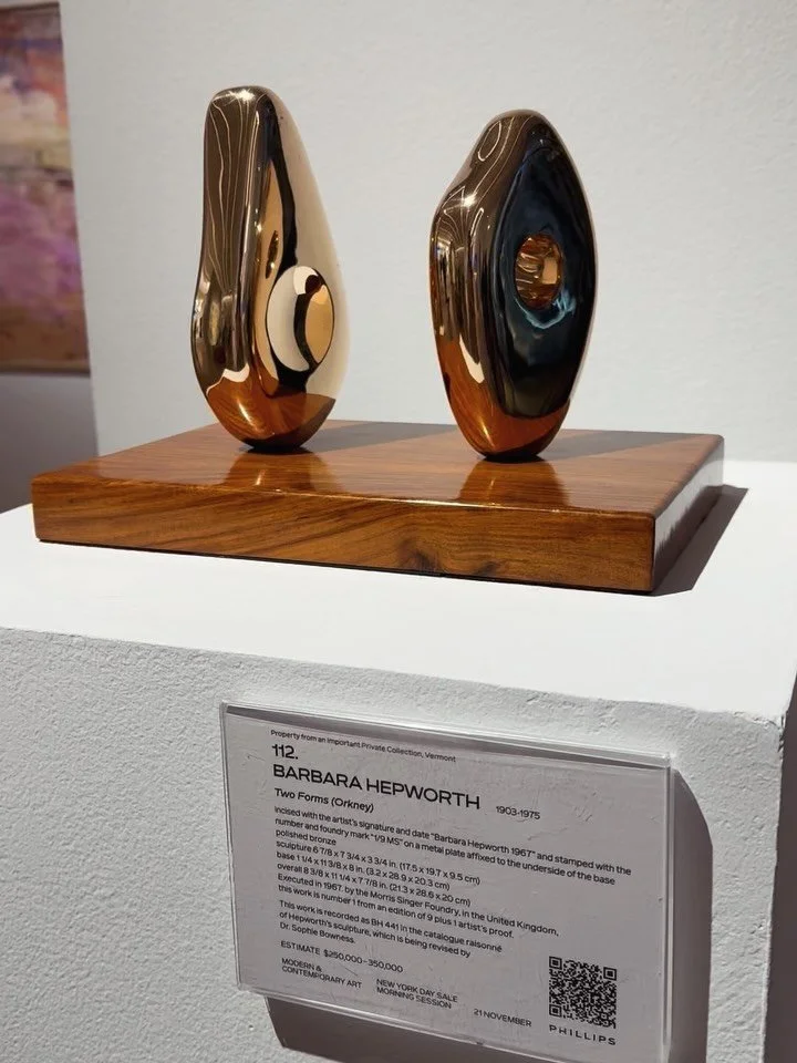 I stopped by the Phillips Auction Preview ✨
This season had such a wide range of works, which made the visit even more fun.

A lot of people don&rsquo;t realize that auction previews are free and open for anyone to walk in. They often seem like a pla