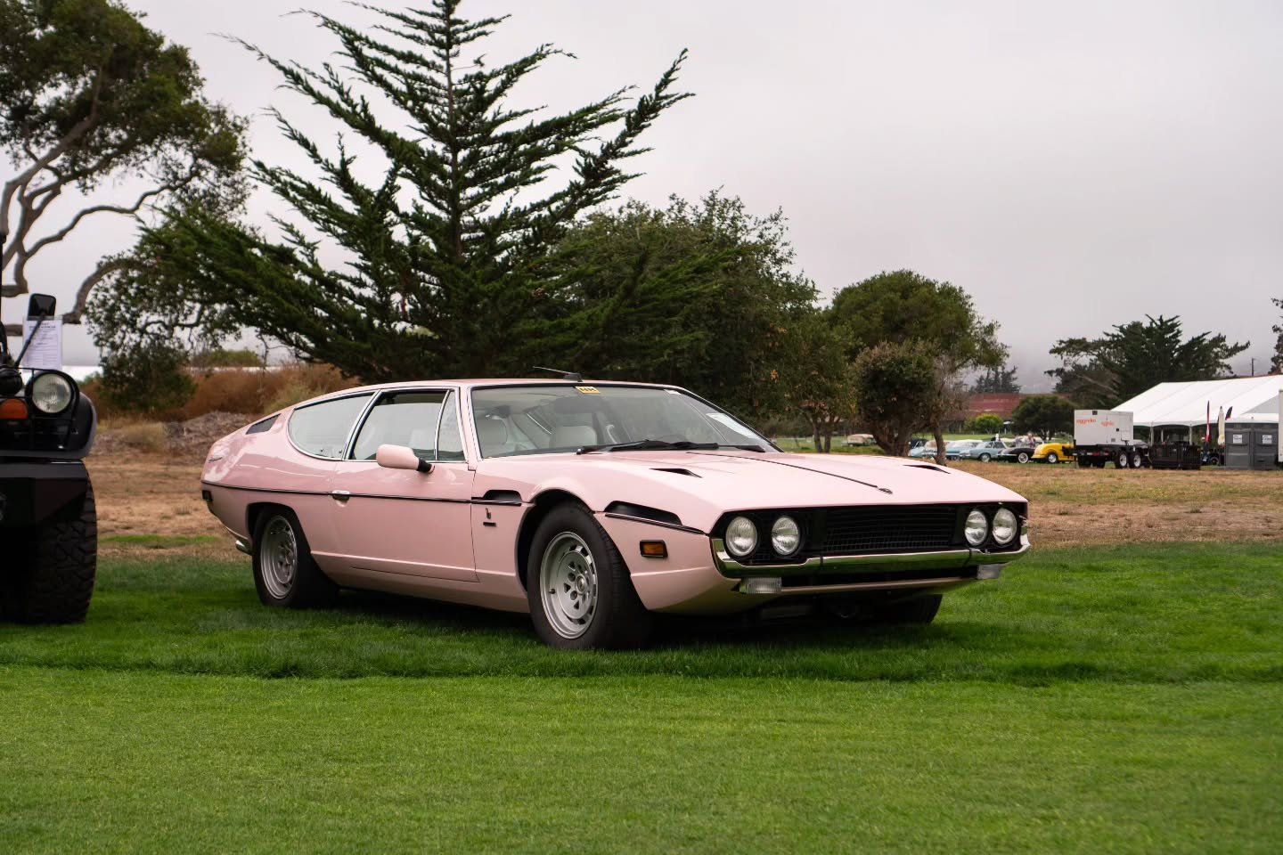 Shooting Brakes occupy a unique corner among car enthusiasts. The term refers to a car with two doors, usually fitted with two seats, and a wagon-esque rear end, and draws its origins from the days of horse-drawn carriages. A shooting brake was a car