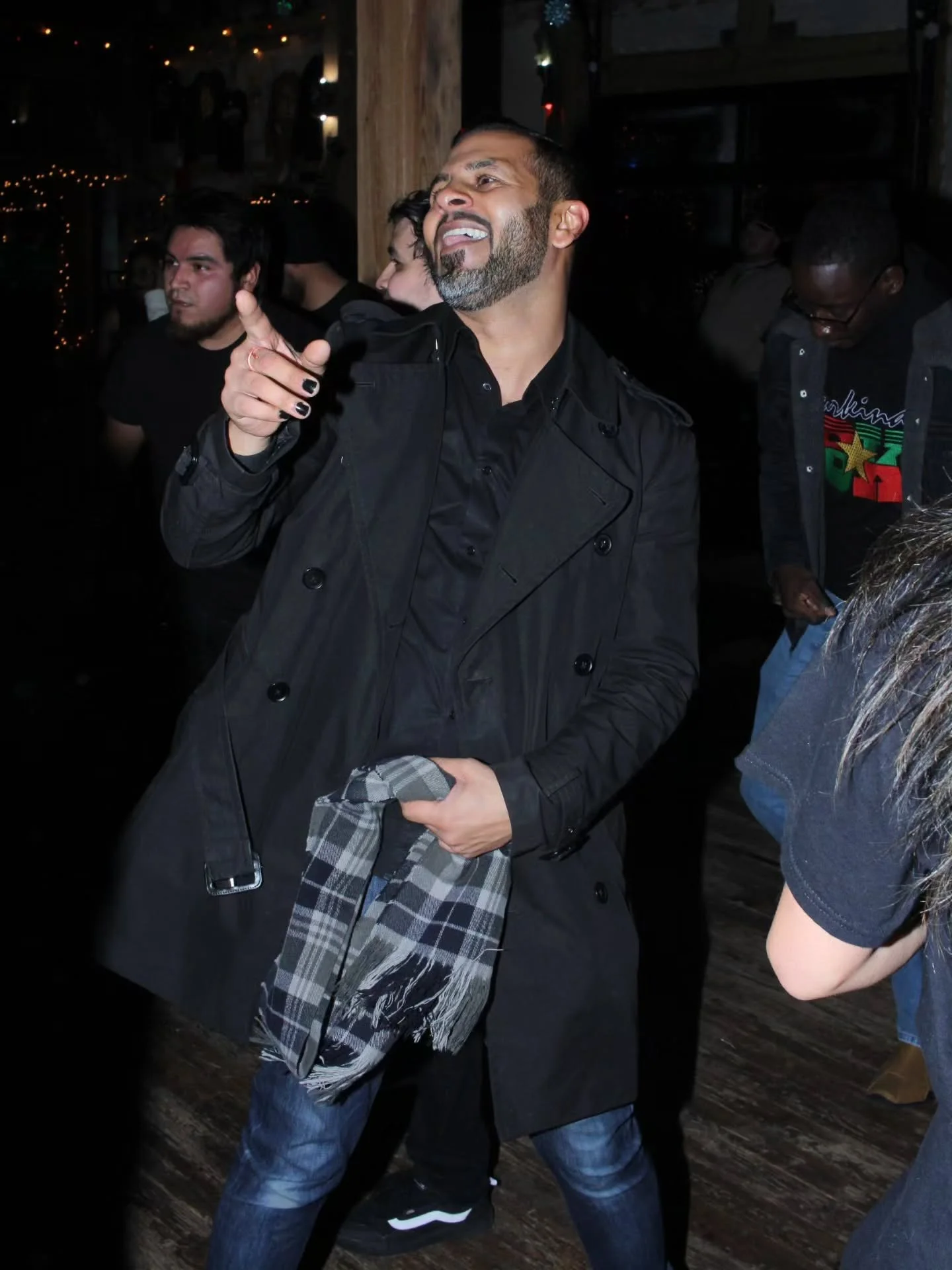 Missed my calling as a metalcore frontman. 

Thanks for making me look cool, @Rev_Whitecoat

#EmoNite #NewYearsEve