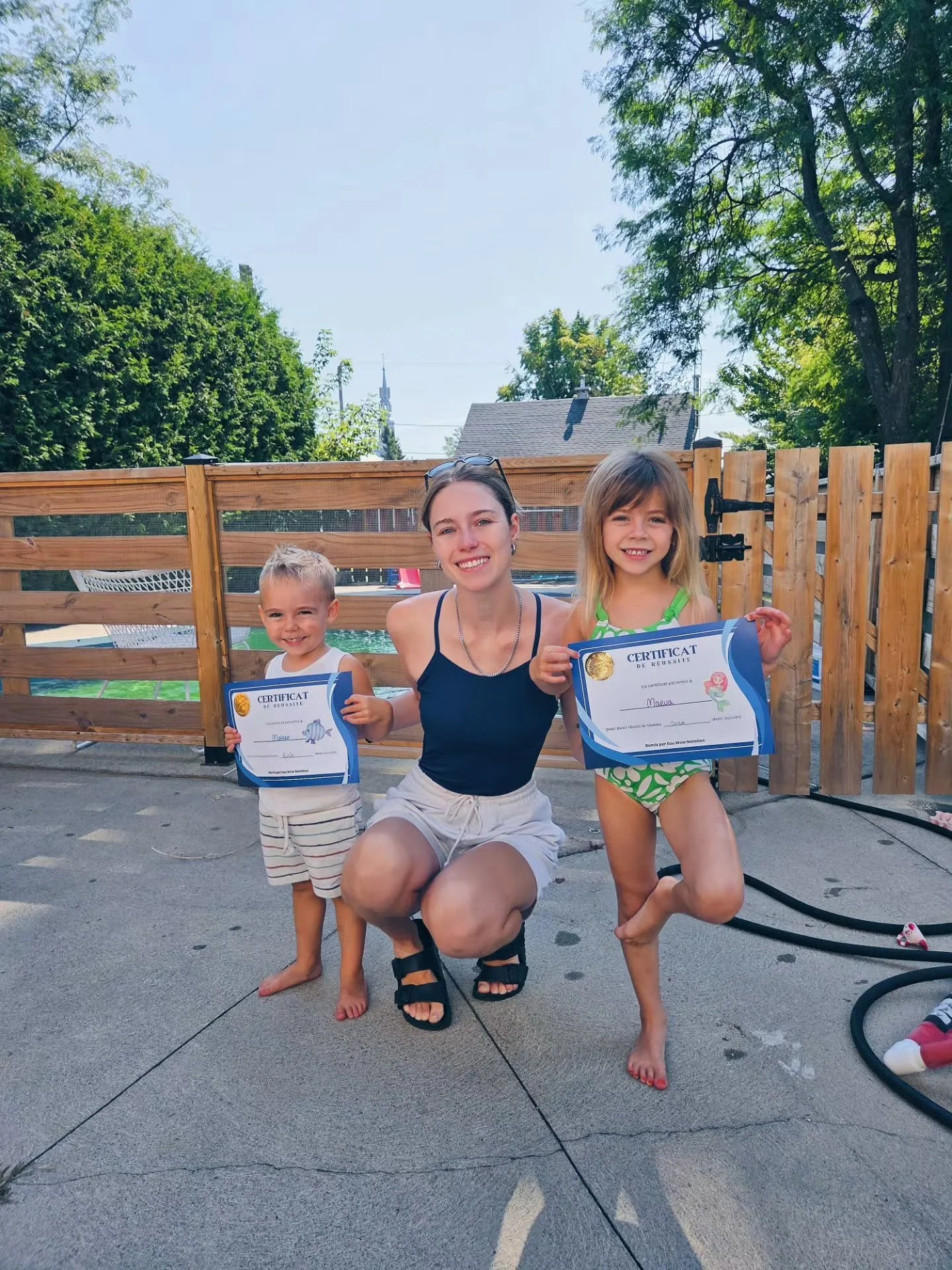 Quelques photos pour vous donner envie d'&eacute;t&eacute; ! ☀️ &Agrave; chaque nouveau nageur, nous remettons un carnet de progression que nous remplissons &agrave; chaque cours (et nous donnons m&ecirc;me un autocollant quand les cours sont r&eacut