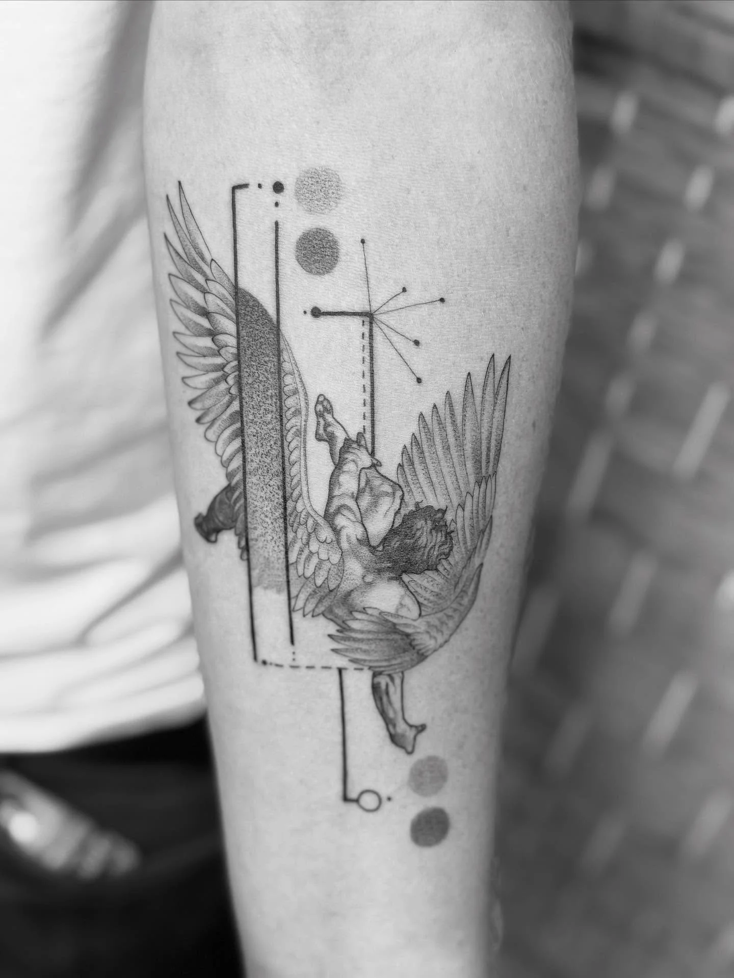 Fineline Geometric Icarus for @sam.jackson.8 
.
Thank you for trusting me with your first tattoo mate, you absolutely smashed it 💪
.
.
#dotwork #fineliner #fineline #dotworkers #tattooideas #blackwork #tattoostudio #design