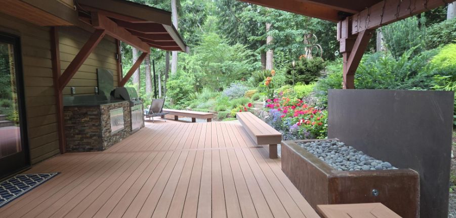 TimberTech AZEK Vintage Cypress decking with contrasting Mahogany picture-frame and fascia details on a custom Redmond deck.