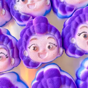 Rumi K-Pop Style Bath Bomb
