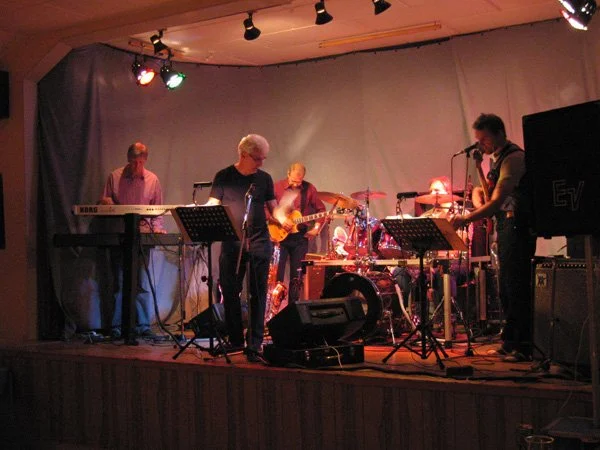 Pubafton i Bygdegården med Brothers