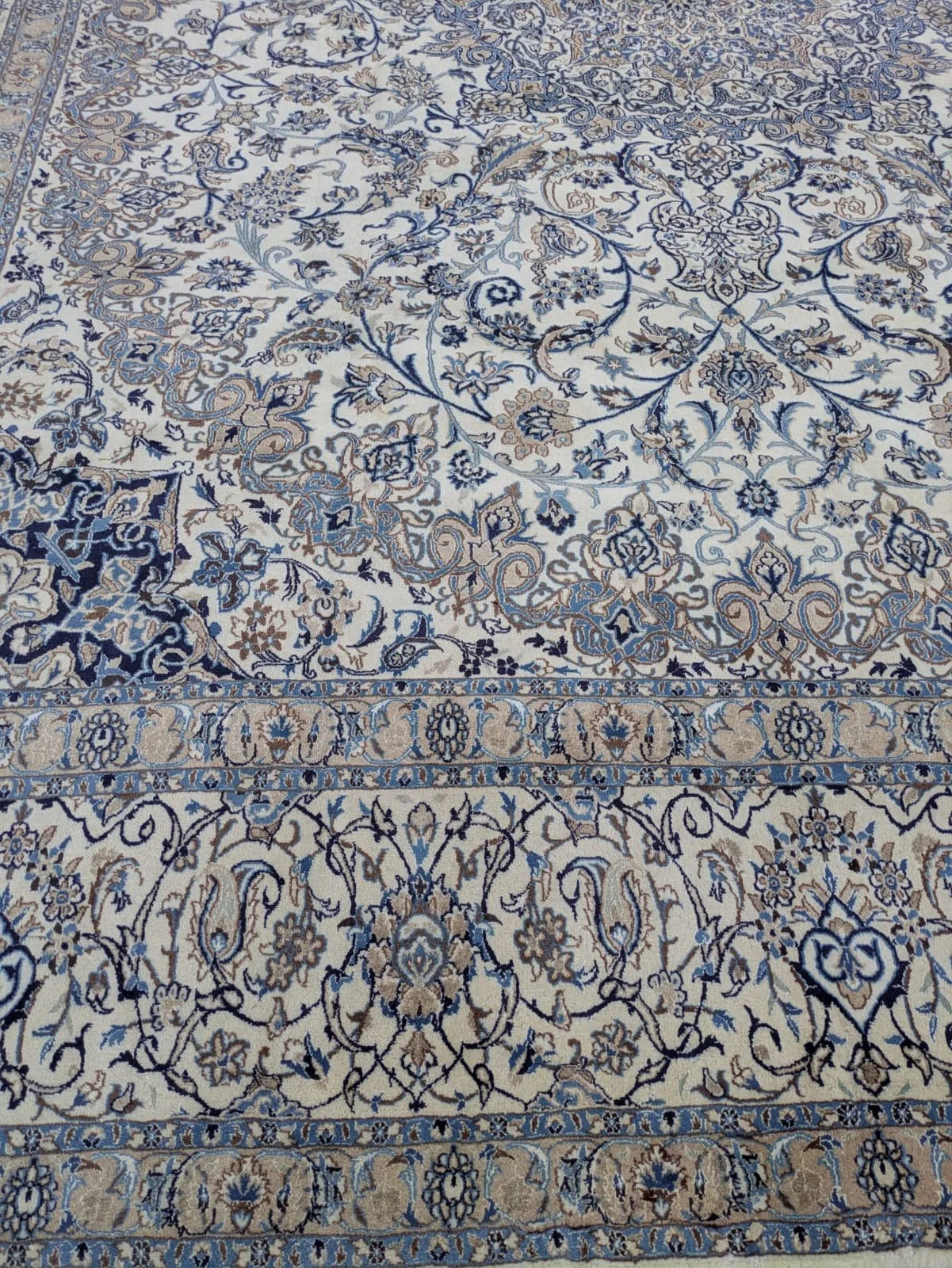 PHOTO-2026-04-23-18-28-34 2.jpg