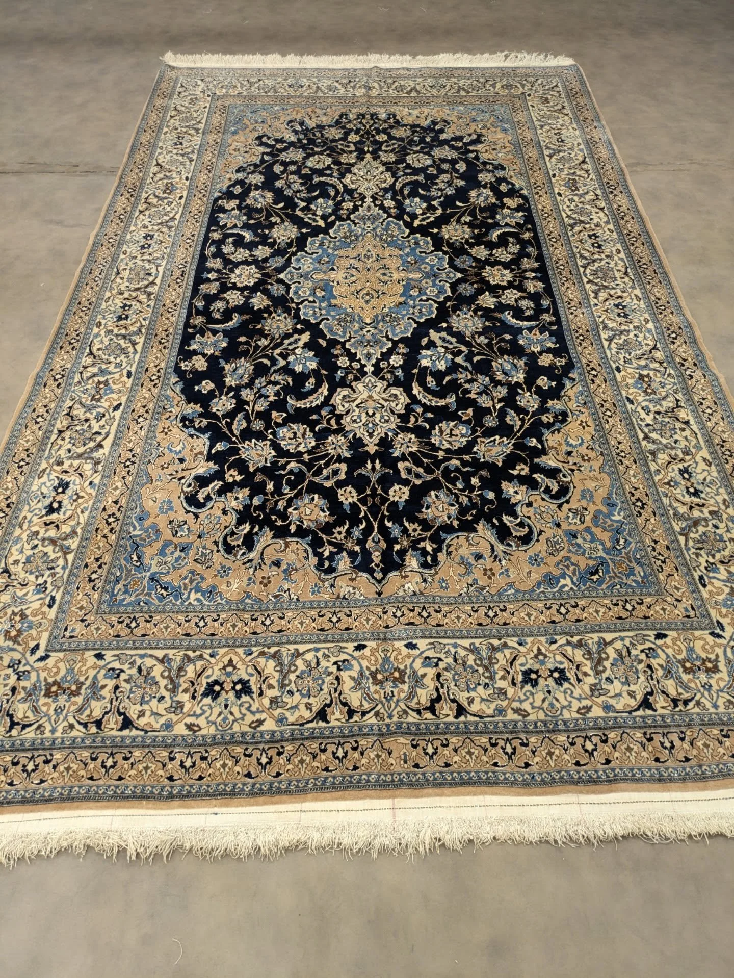 ~AVAILABLE~

Fine Handmade Persian Nain 4LA Rug in excellent condition. 

Extremely Tightly woven with Silk Flowers &amp; delicate borders. Due to its fabulous quality, the Rug is extremely soft underfoot, which folds extremely small too.

Size: 290c