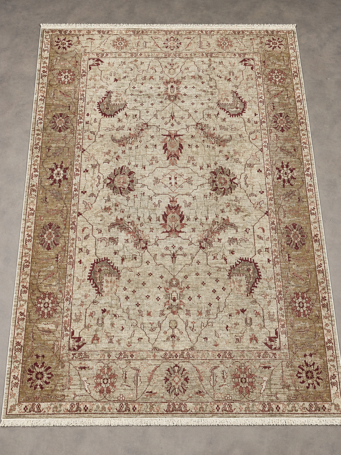 Circa 1980 Handmade Oriental Indian Rug
