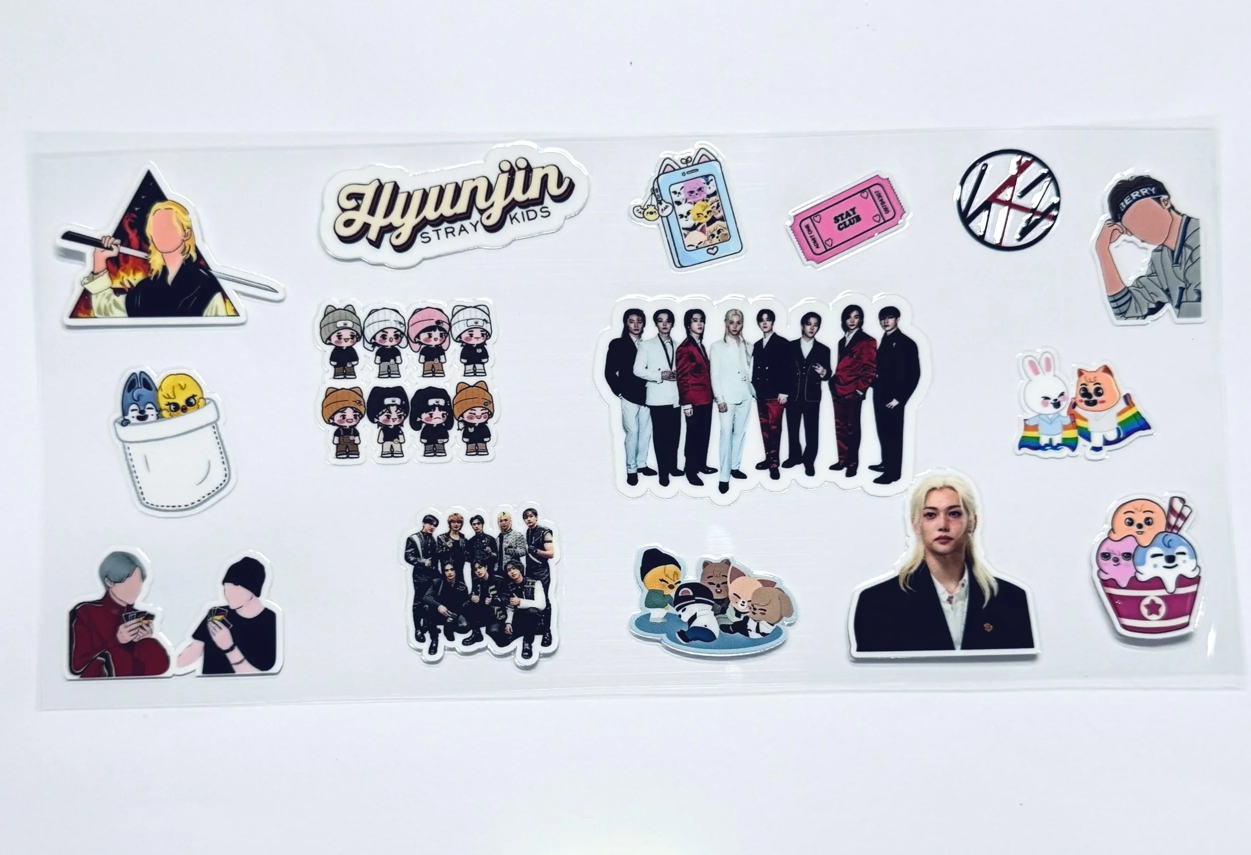 KPop  Stray Kids - 16 OZ Wraps