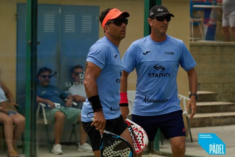 pareja-stadio-alicante-competicion-padel-primera-categoria.jpg