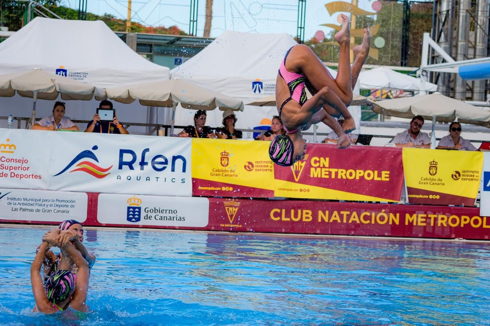 sincro-stadio-alicante-rutina-duo-natacion-artistica.jpg