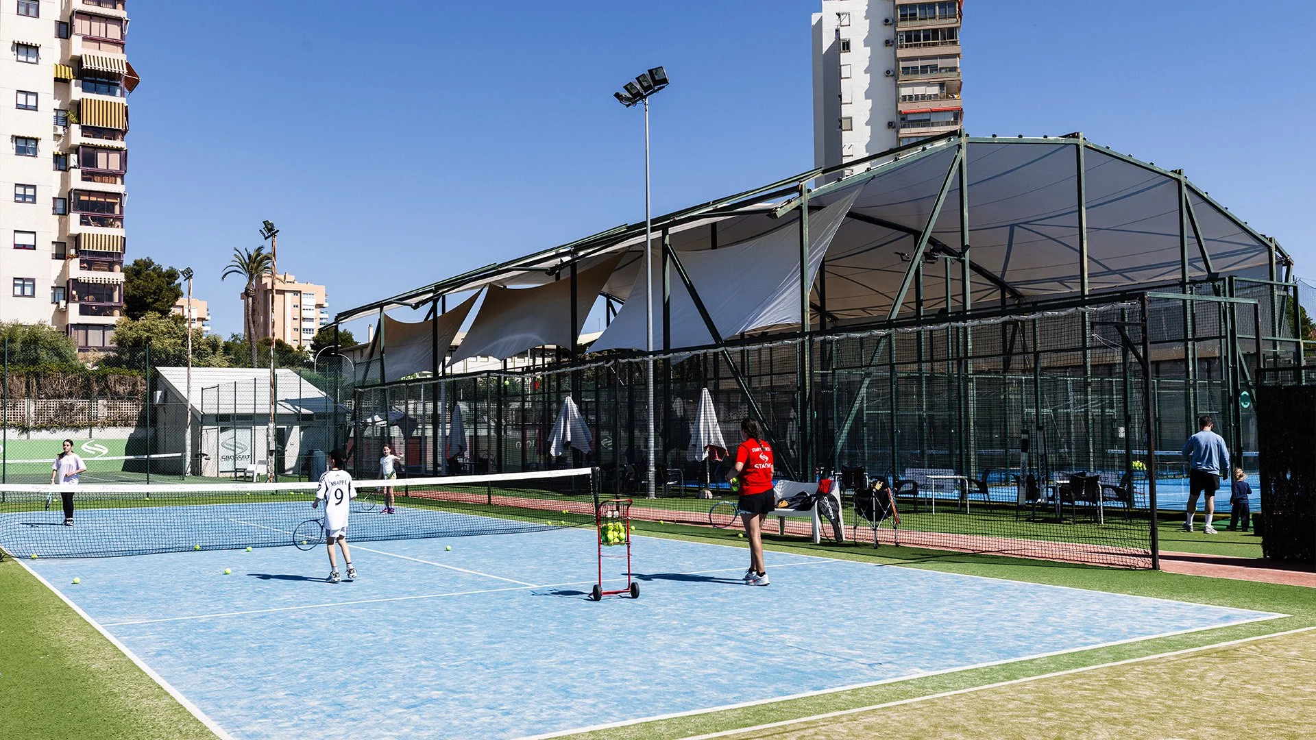 pistas de mini tenis para niños en alicante.jpg