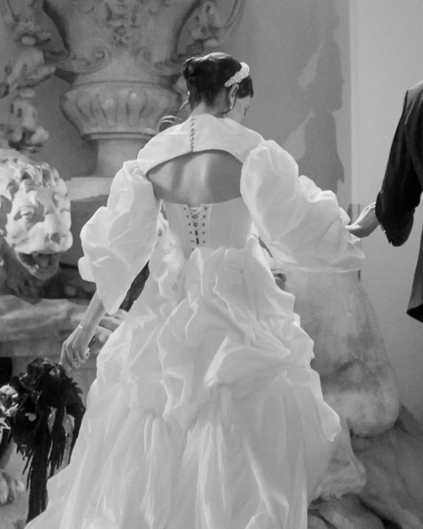 I've always had a soft spot for Vienna. Perhaps it's the stylish coffee culture, the wealth of art and history that lines every street or simply the world-famous Viennese desserts. 

At Palais Auersperg, so much of that came together in such a beauti