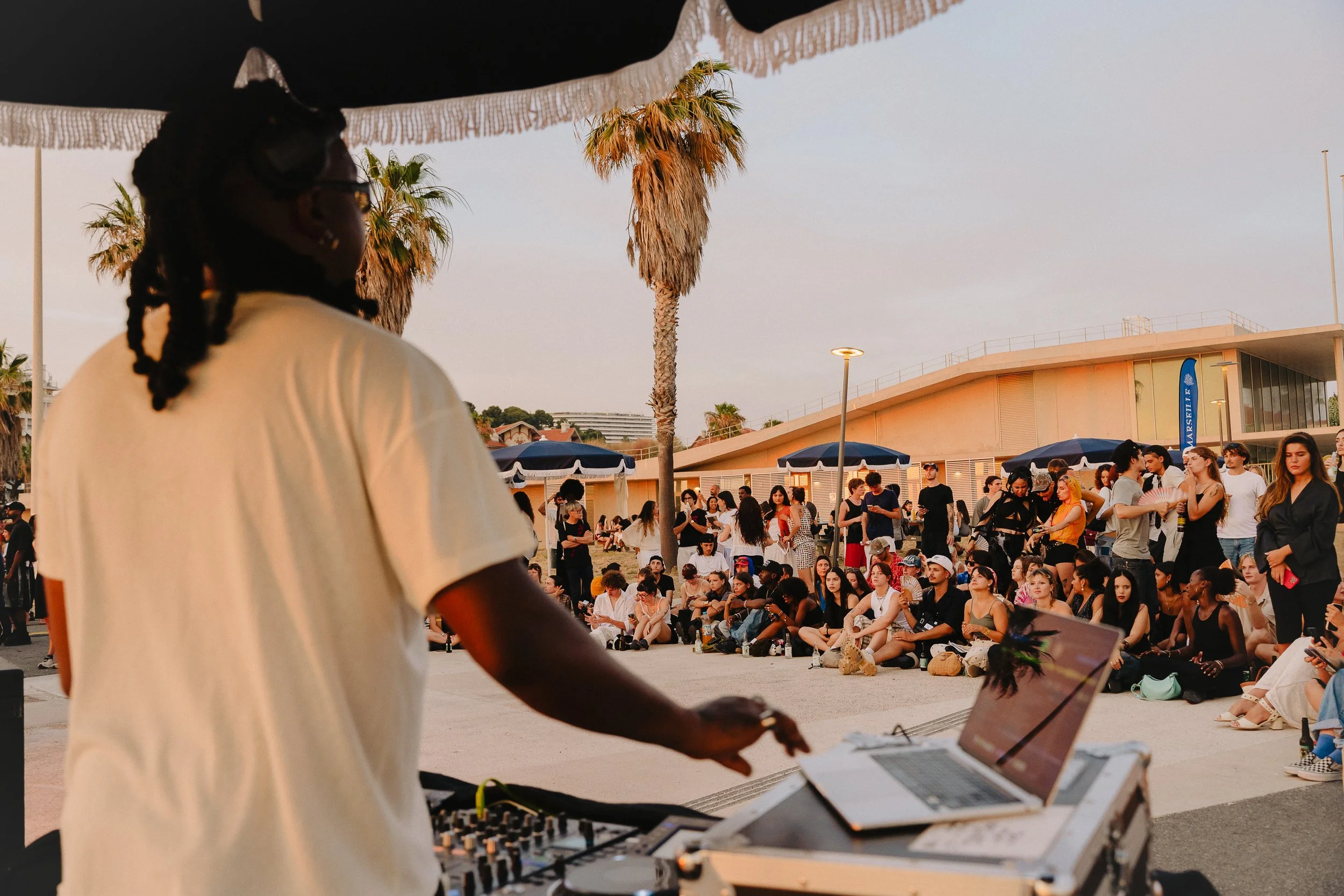 DJ_4.jpg