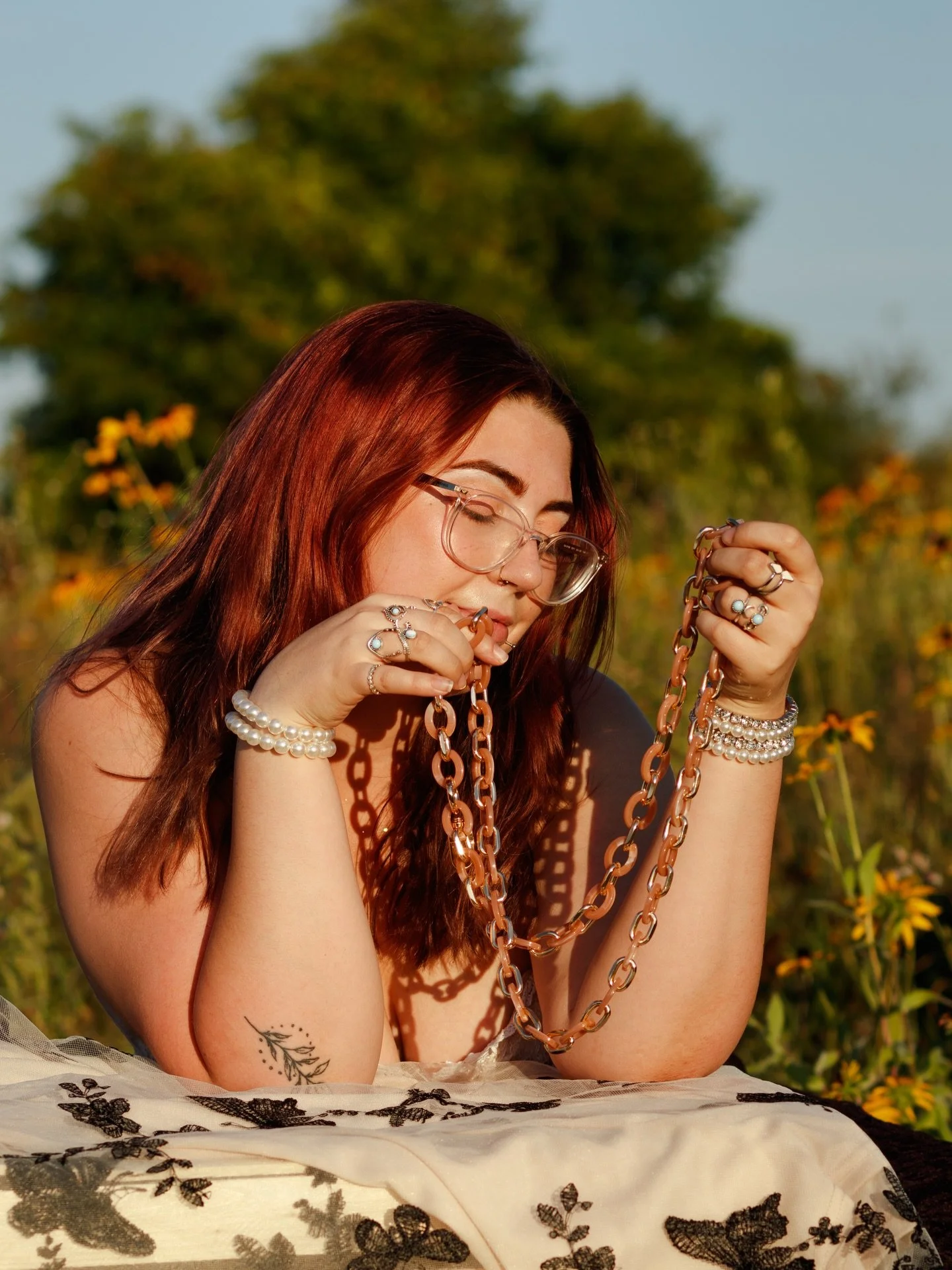 Let&rsquo;s warm up this snow fall with a happy birthday to @soft.plushee and some nice sunny times 🌞 

✨ 𝐌𝐞𝐦𝐛𝐞𝐫 𝐨𝐟 𝐭𝐡𝐞 𝐎𝐧𝐭𝐚𝐫𝐢𝐨 𝐖𝐞𝐝𝐝𝐢𝐧𝐠 𝐍𝐞𝐭𝐰𝐨𝐫𝐤
🏛️ 𝐌𝐞𝐦𝐛𝐞𝐫 𝐨𝐟 𝐭𝐡𝐞 𝐐𝐮𝐢𝐧𝐭𝐞 𝐖𝐞𝐬𝐭 𝐂𝐡𝐚𝐦𝐛𝐞𝐫 𝐨𝐟 𝐂