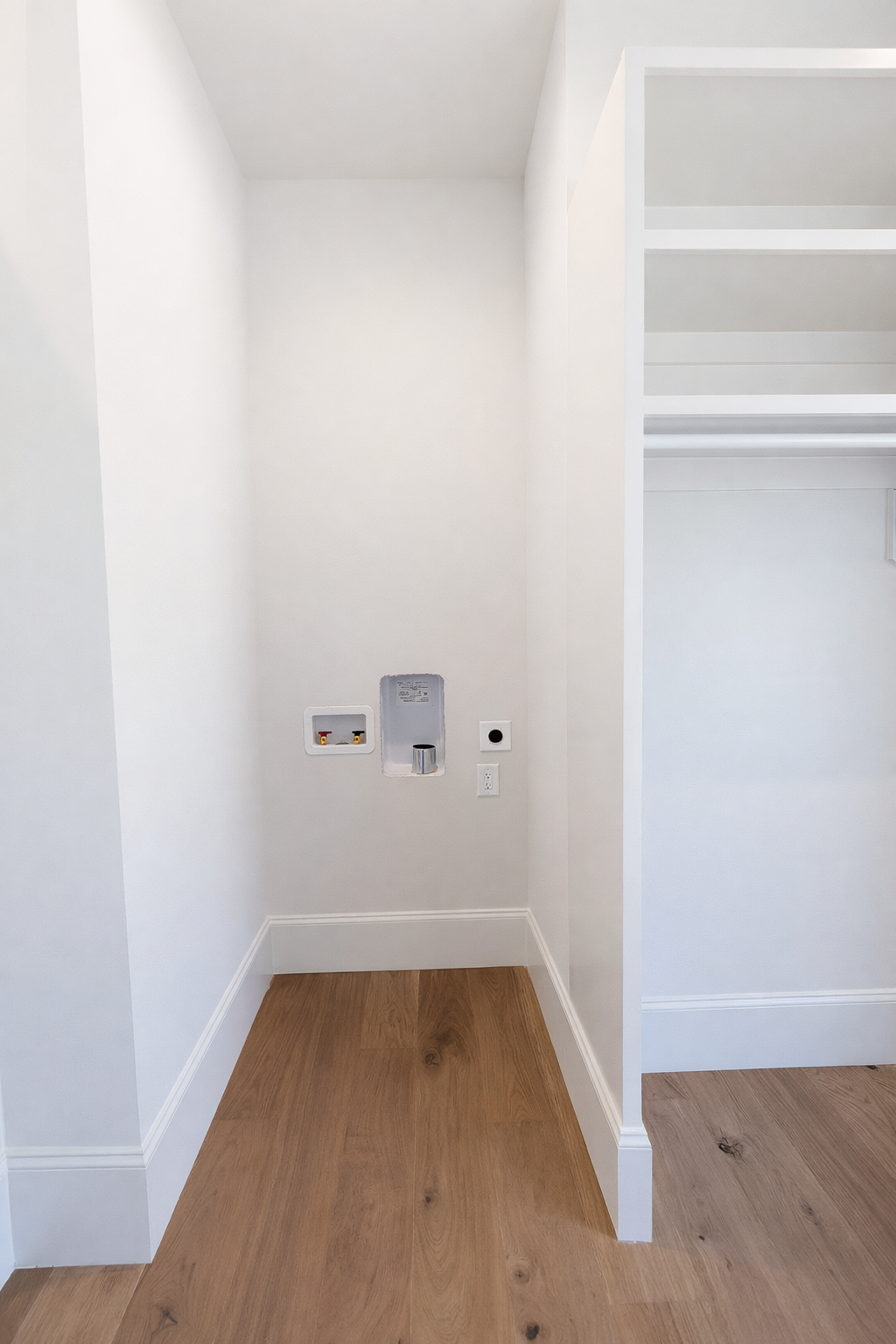 Master Closet Laundry.png