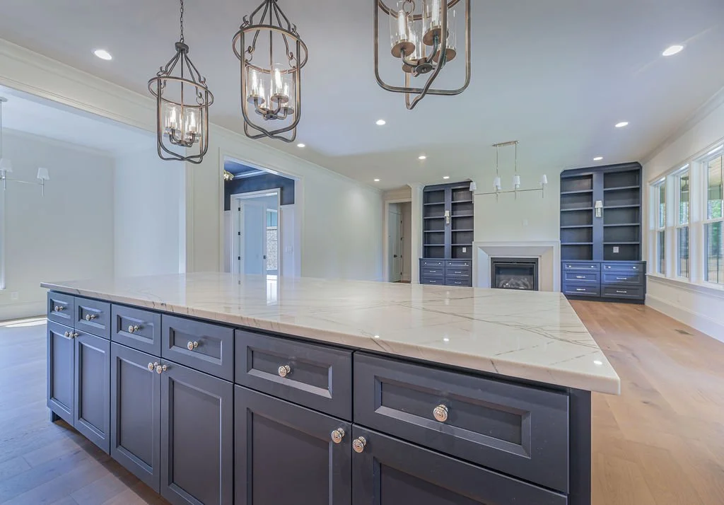 240Paulson-w-Lighting-5356.jpg