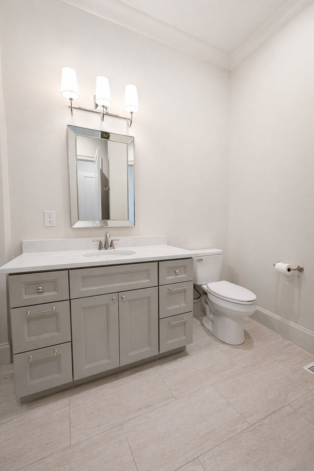 In Law Suite Bathroom.png