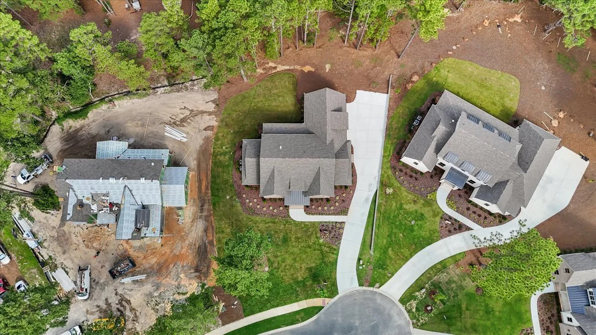 10-dji_fly_20250715_094404_0480_1752611241784_photo.jpg