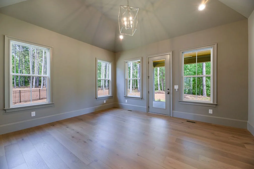 240Paulson-w-Lighting-5386.jpg