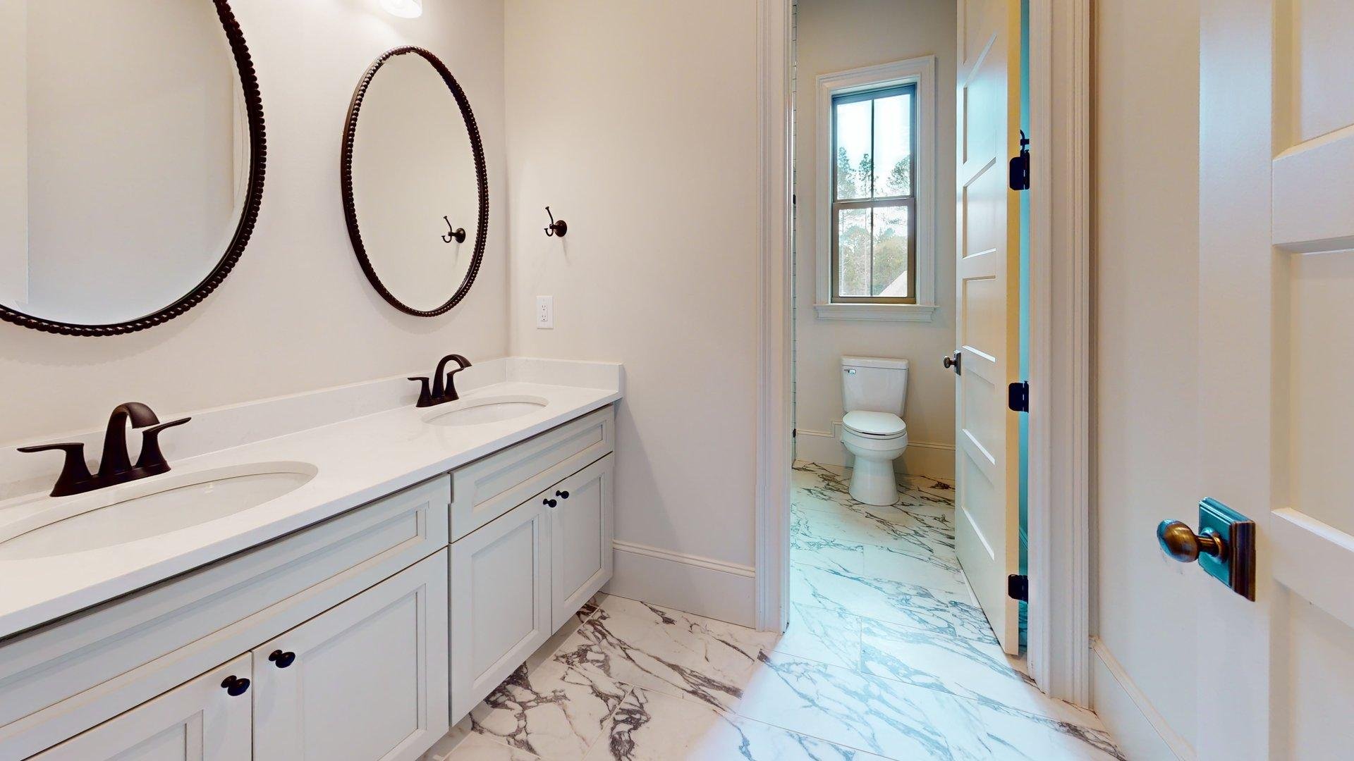 300-Sloan-Lane-Bathroom 3.jpg