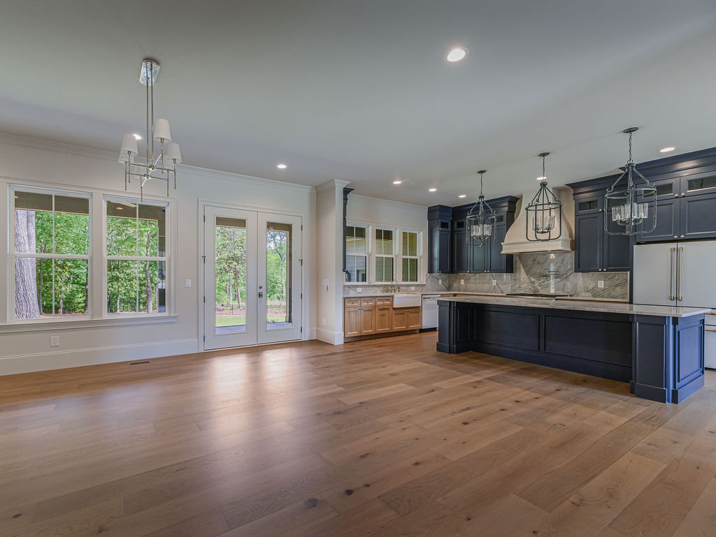 240Paulson-w-Lighting-5380.jpg