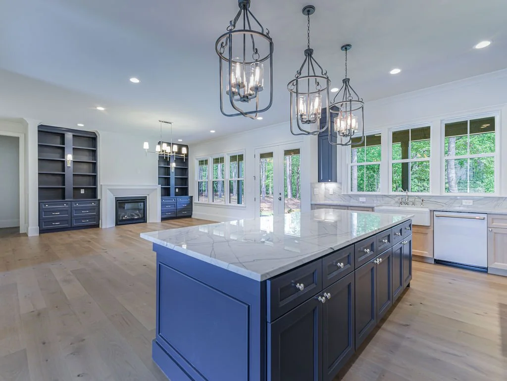 240Paulson-w-Lighting-5335.jpg