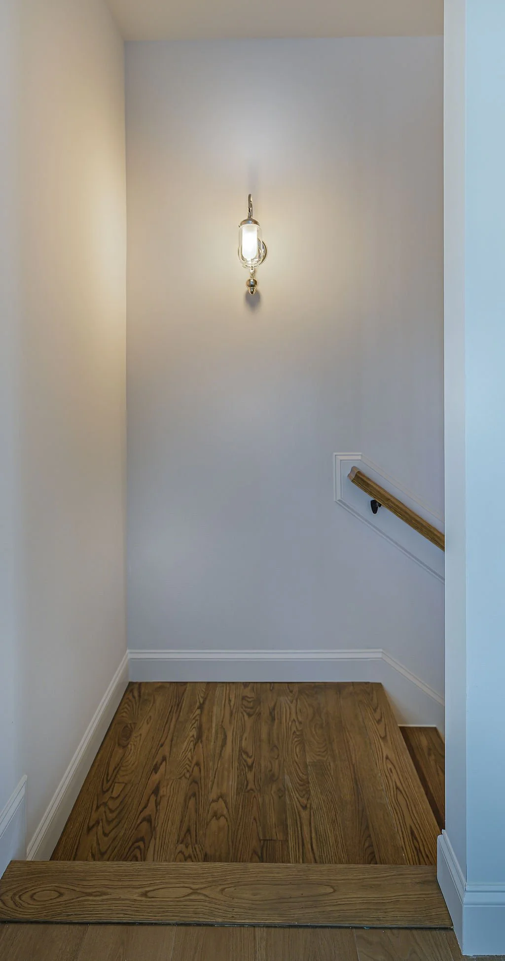 240Paulson-w-Lighting-5503.jpg