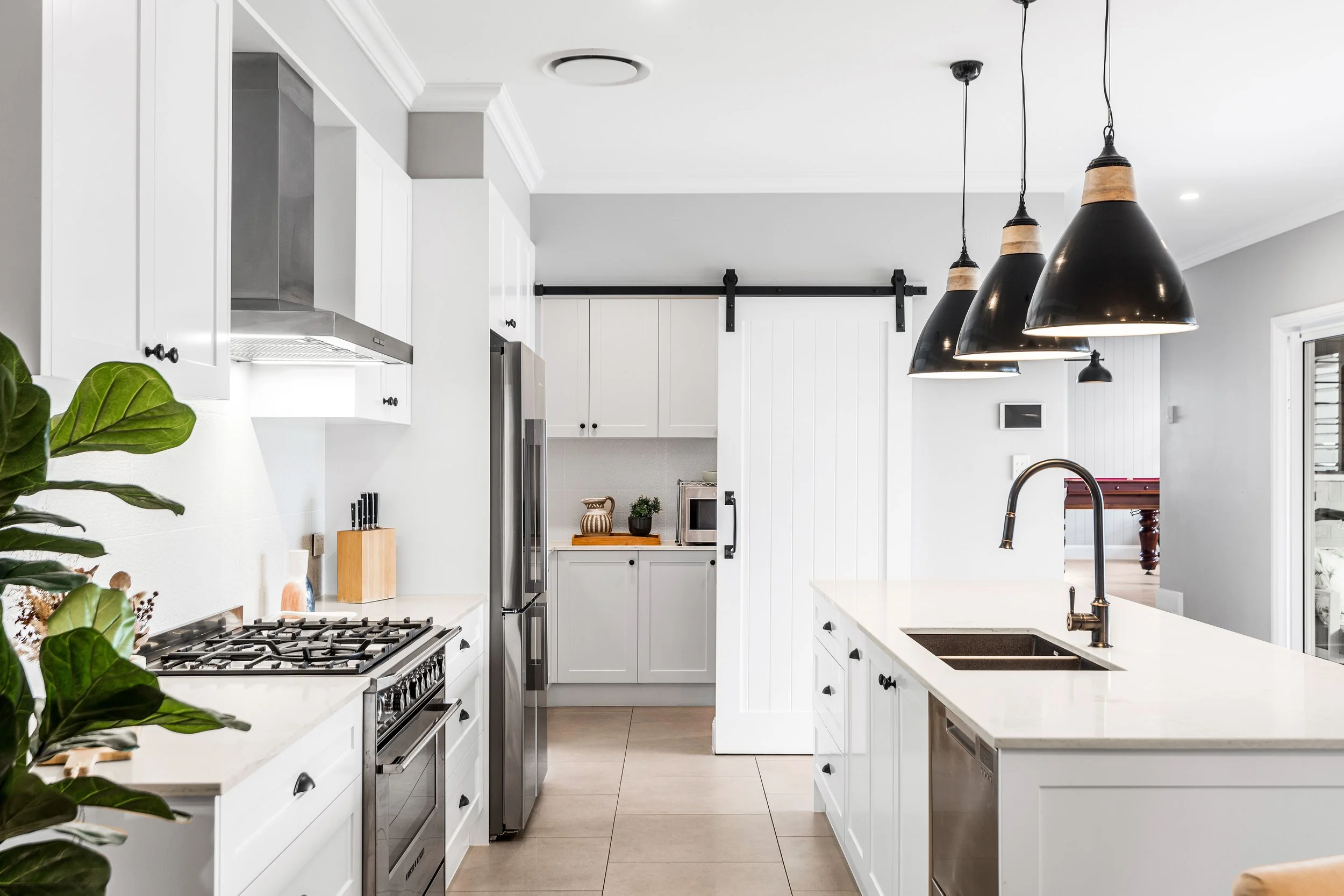 37 Hendren Street, Carina - (6).jpg