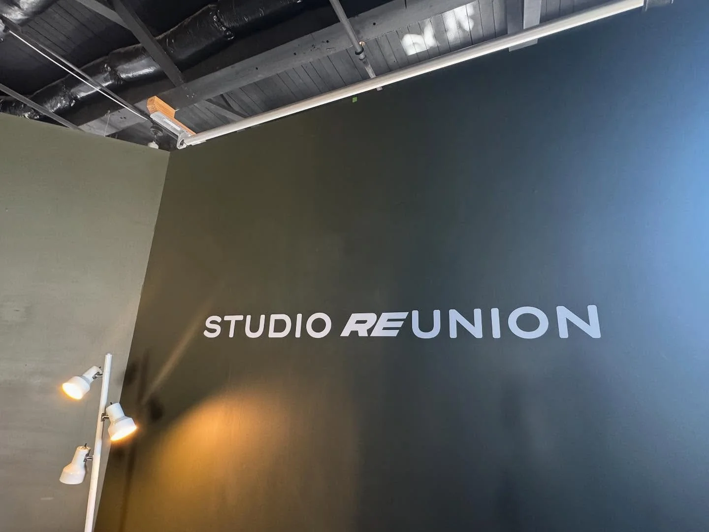 SEE YOU TONIGHT 💖⚡️

@navyyardchs @navyyardindustrialcampus #nchs #chsarts