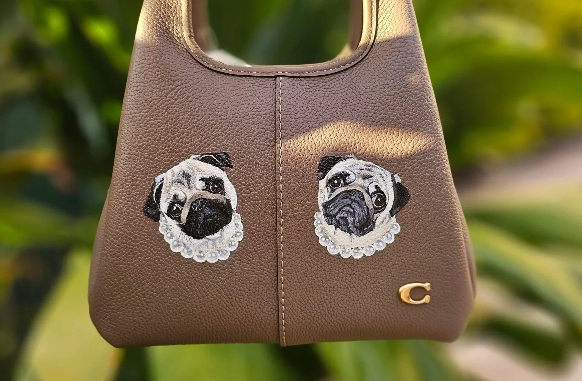 pugs with pearls | Coach