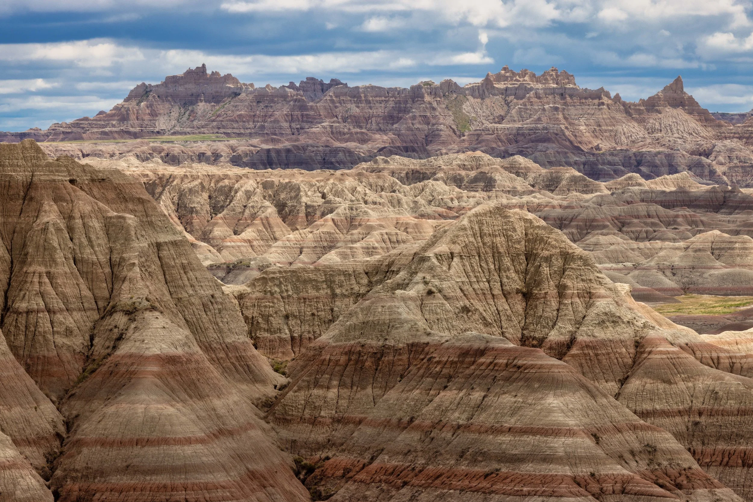 badlands peaks.jpg
