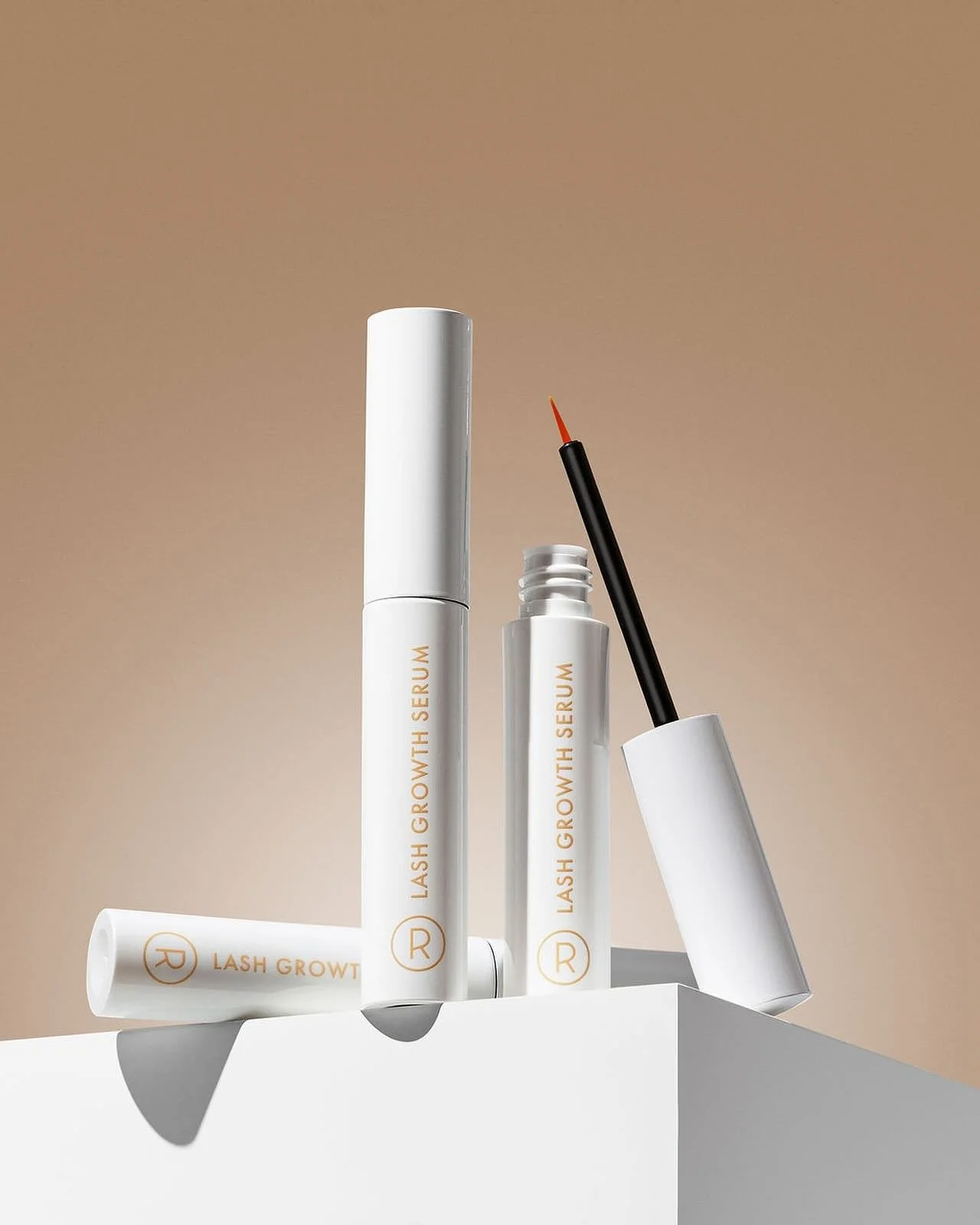 🎉 GIVEAWAY TIME ! 🎉 With the recent launch of our Prostaglandin and Hormone free lash growth serum last week .. we thought it was time we give some away to celebrate the successful launch! 🫶🏽 Tag your beauty bestie to win 1 serum each AND a $50 v