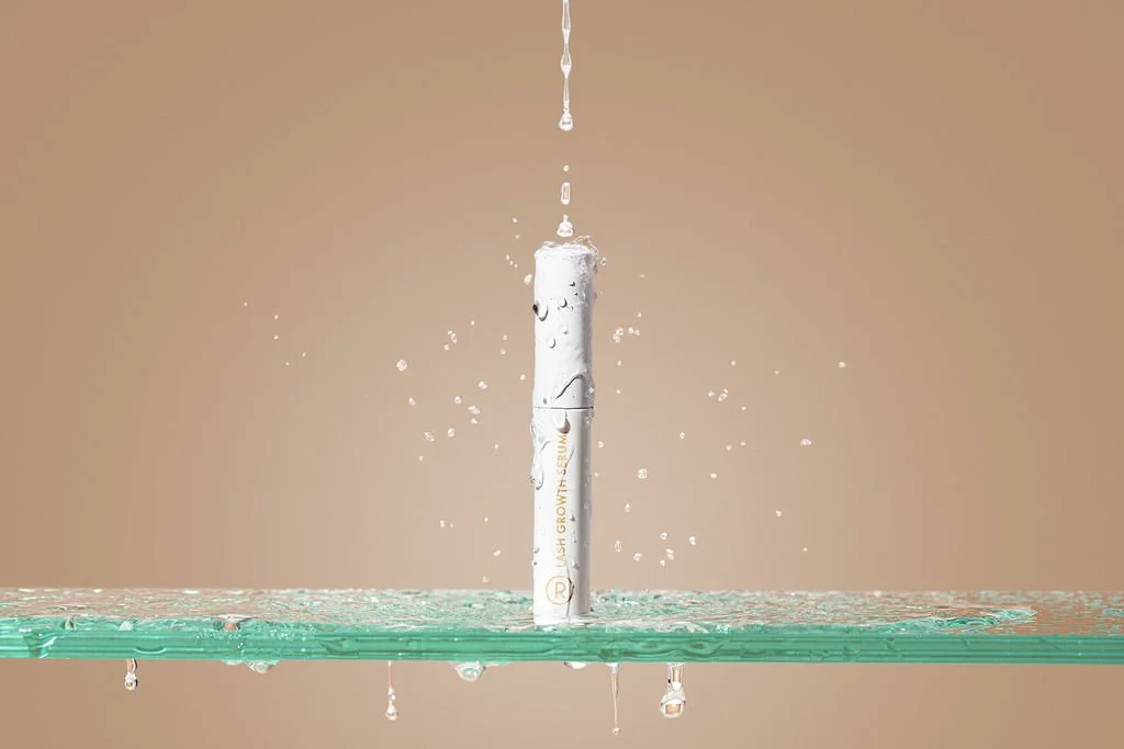 Reform Eyelash Growth Serum with water image