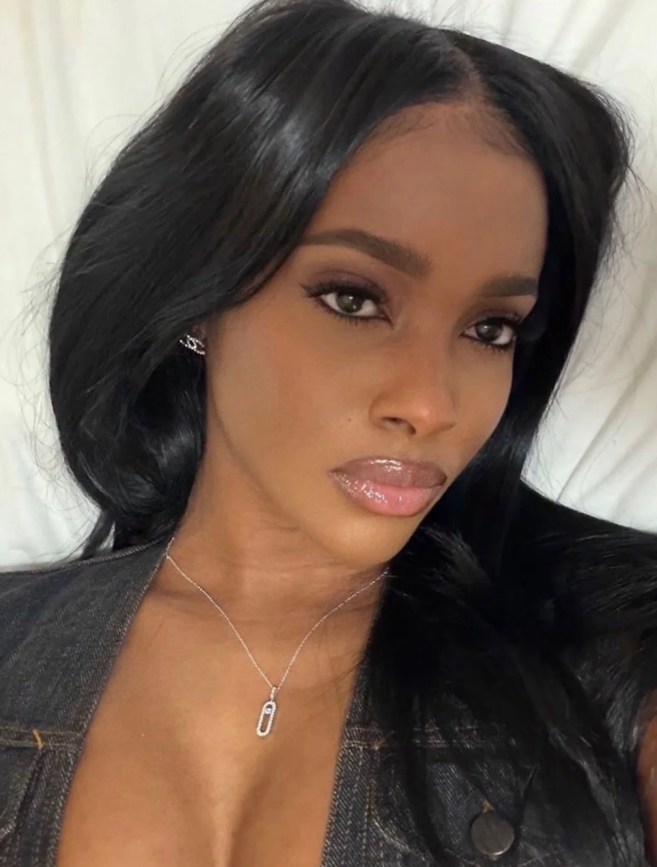 Our Hair &amp; Makeup muse of the week 🖤
We&rsquo;re drawn to women who choose quality, restraint, and timeless beauty.