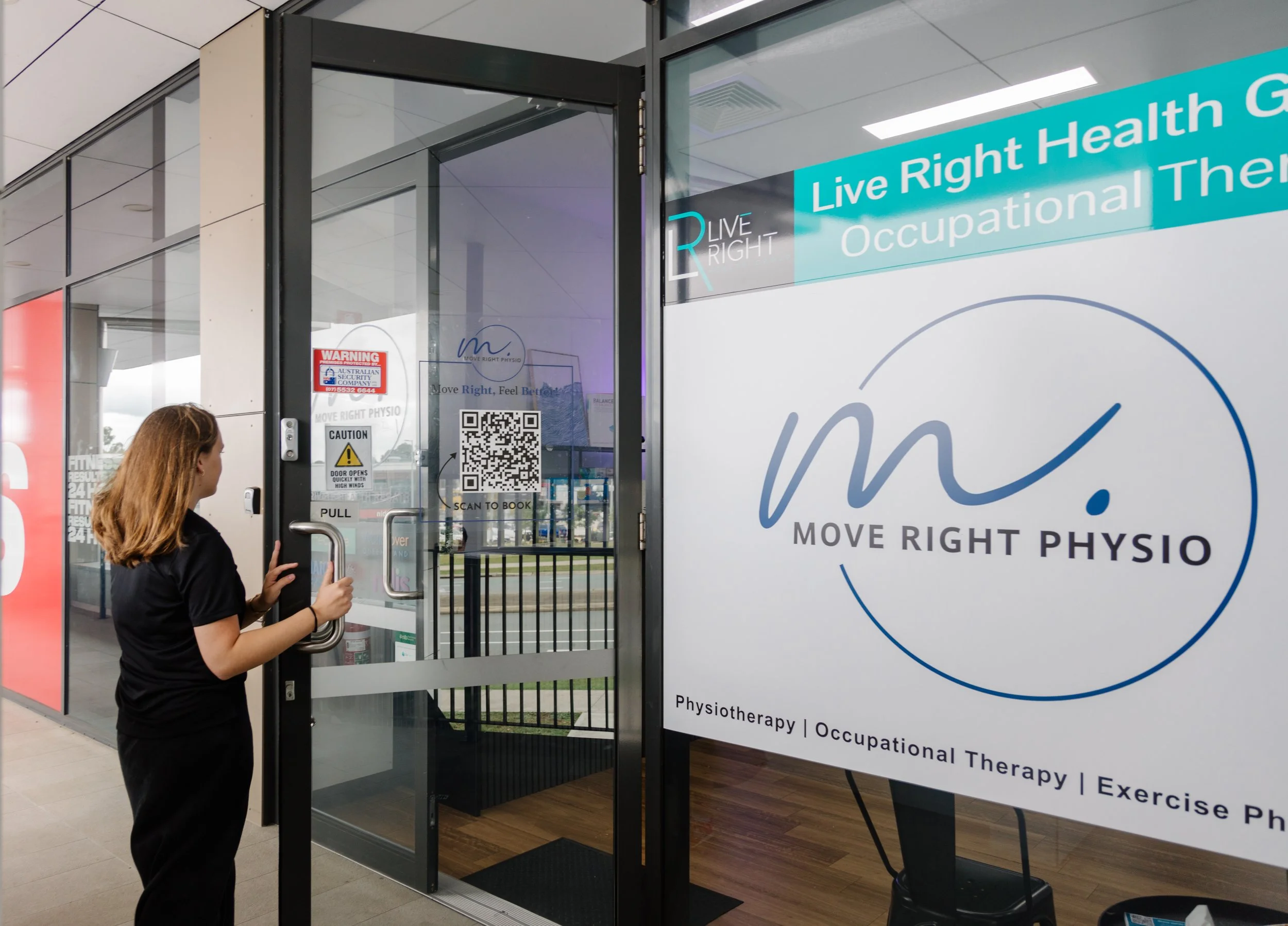 Move Right Physio and Live Right Health clinic entrance in Dakabin