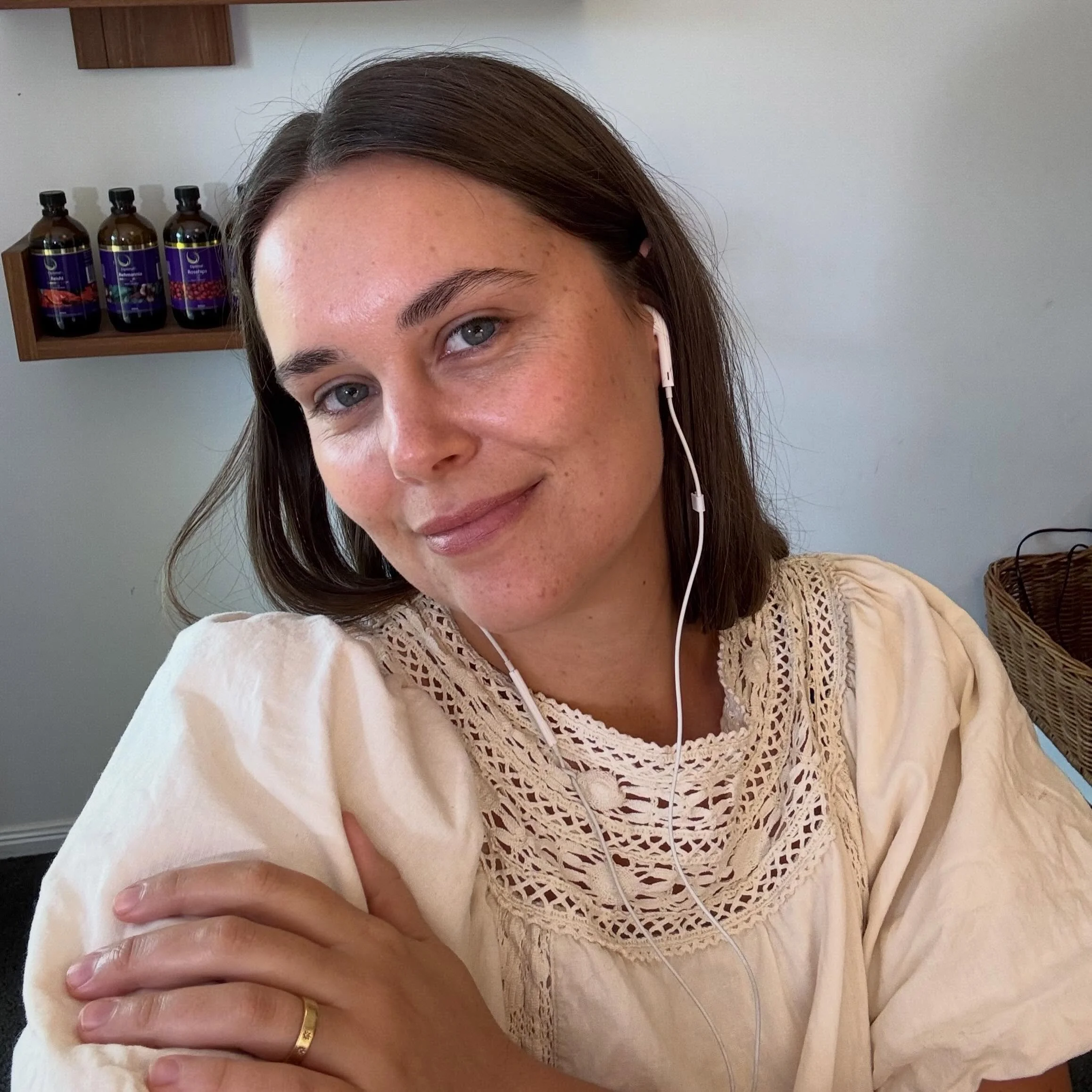 It&rsquo;s been a while - here&rsquo;s my lately ❣️ big changes as we said goodbye to homeschooling (not for the faint hearted, max appreciation to the homeschooling families out there&hellip; if only my nervous system caught up to my values) a littl