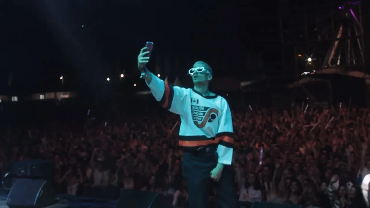 maxresdefault (2).webp