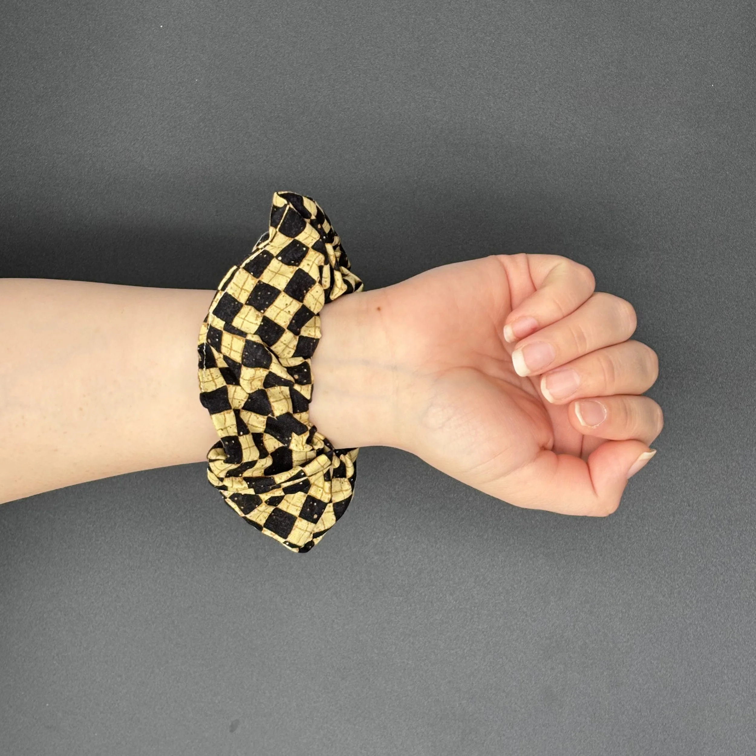 Checkered Scrunchie